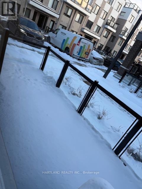 911 - 1695 Dersan Street, Pickering, Ontario  L1X 0S9 - Photo 13 - E12637082