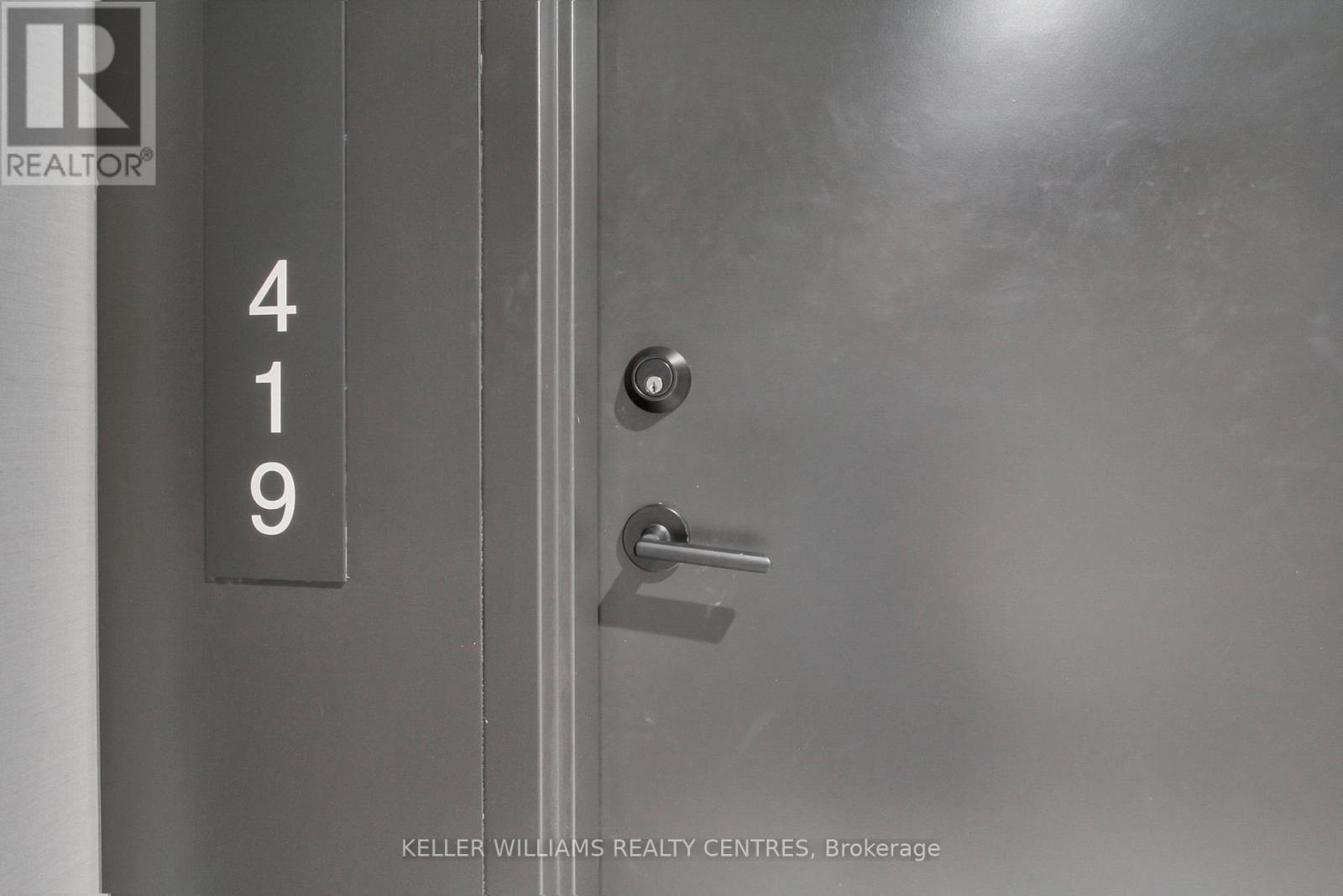 419 - 185 Deerfield Road, Newmarket, Ontario  L3Y 0G7 - Photo 10 - N12373989