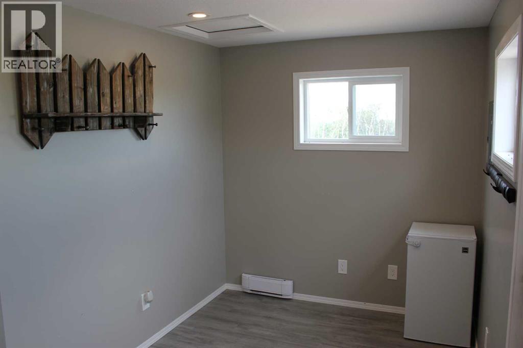37479 Range Road 260, Rural Red Deer County, Alberta  T4E 0X4 - Photo 9 - A2213553