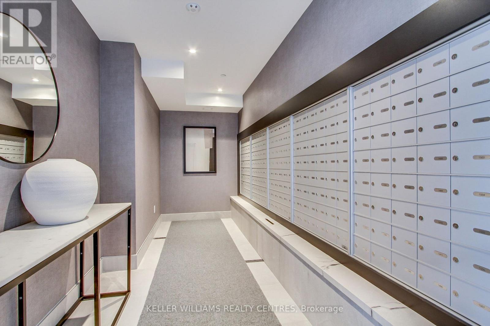 419 - 185 Deerfield Road, Newmarket, Ontario  L3Y 0G7 - Photo 6 - N12373989