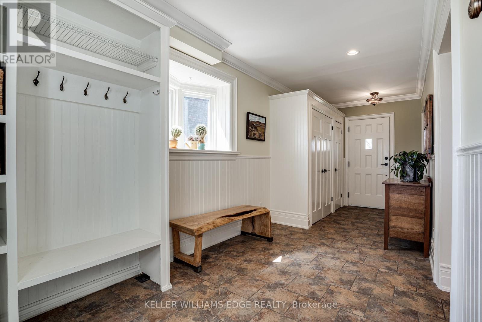 849 Beach Boulevard, Hamilton, Ontario  L8H 6Z5 - Photo 5 - X12631084