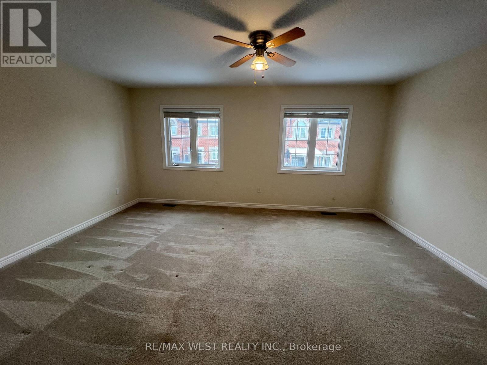 21 Spruce Pine Crescent, Vaughan, Ontario  L6A 0X7 - Photo 11 - N12637118