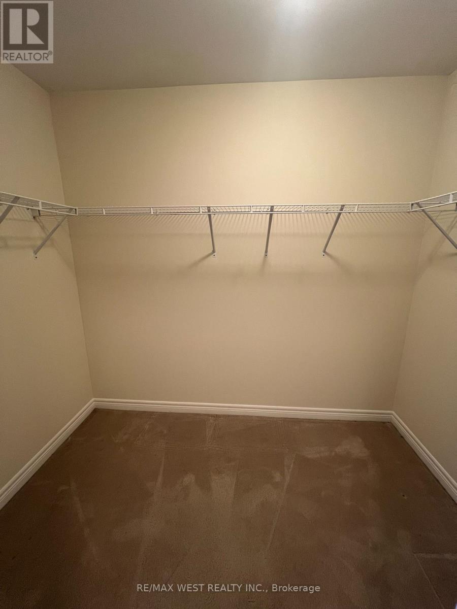 21 Spruce Pine Crescent, Vaughan, Ontario  L6A 0X7 - Photo 12 - N12637118