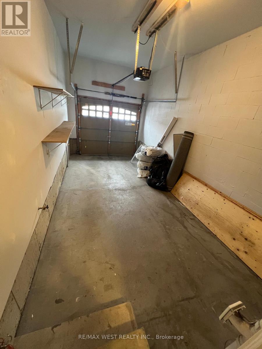 21 Spruce Pine Crescent, Vaughan, Ontario  L6A 0X7 - Photo 13 - N12637118