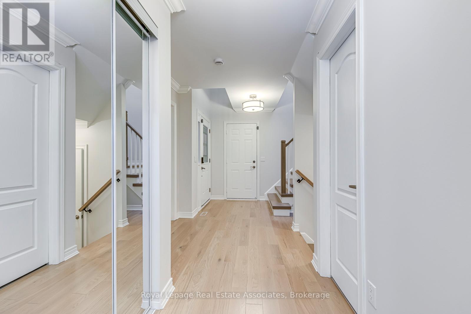 24 - 1735 The Collegeway, Mississauga, Ontario  L5L 3S7 - Photo 3 - W12637102