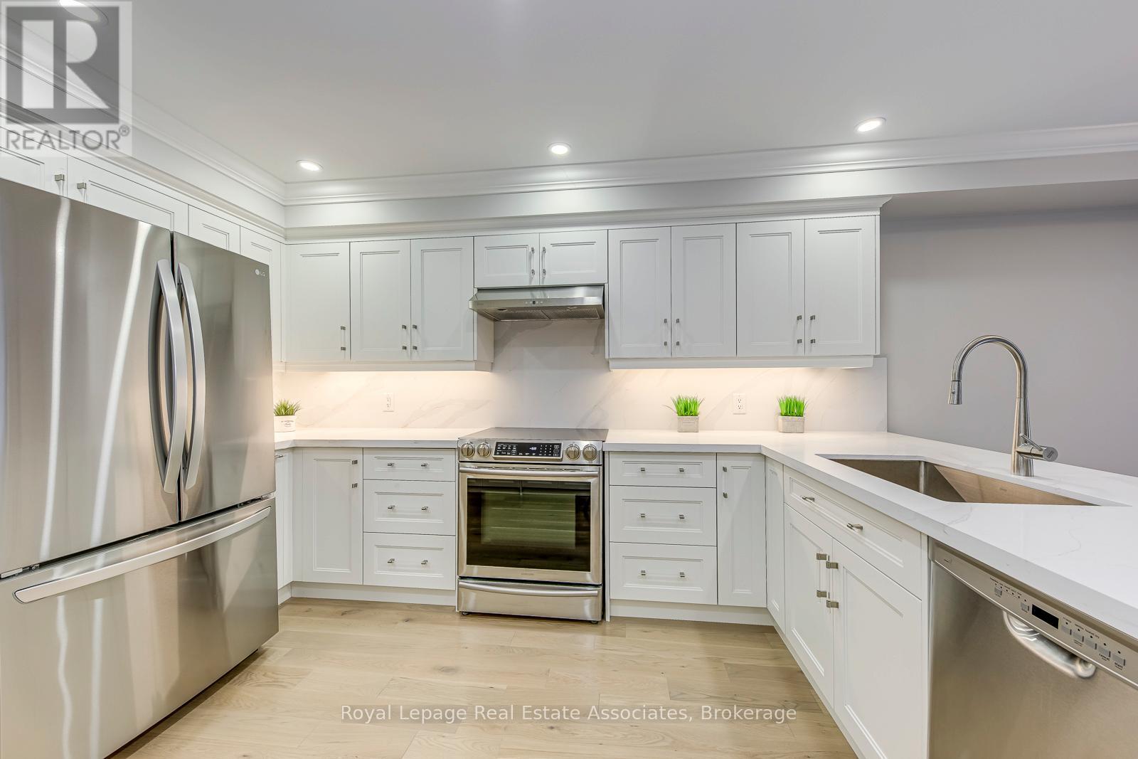 24 - 1735 The Collegeway, Mississauga, Ontario  L5L 3S7 - Photo 6 - W12637102