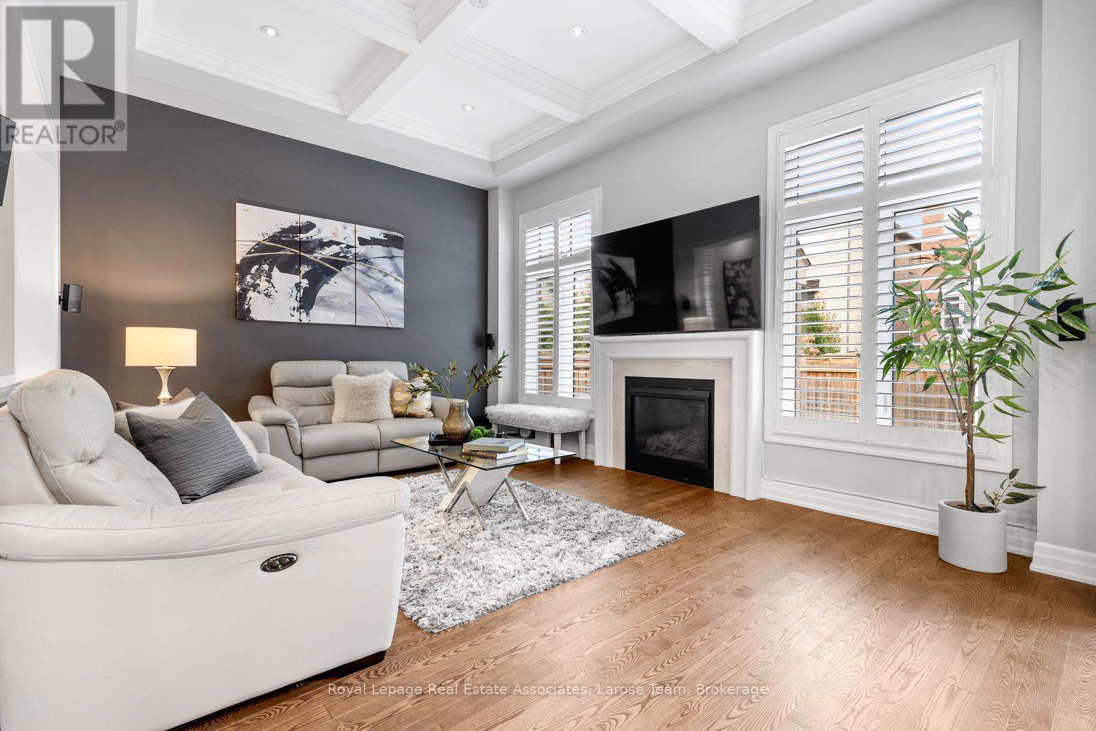 Main & 2nd Flr. - 26 Perdita Road, Brampton, Ontario  L6Y 6B3 - Photo 10 - W12637128