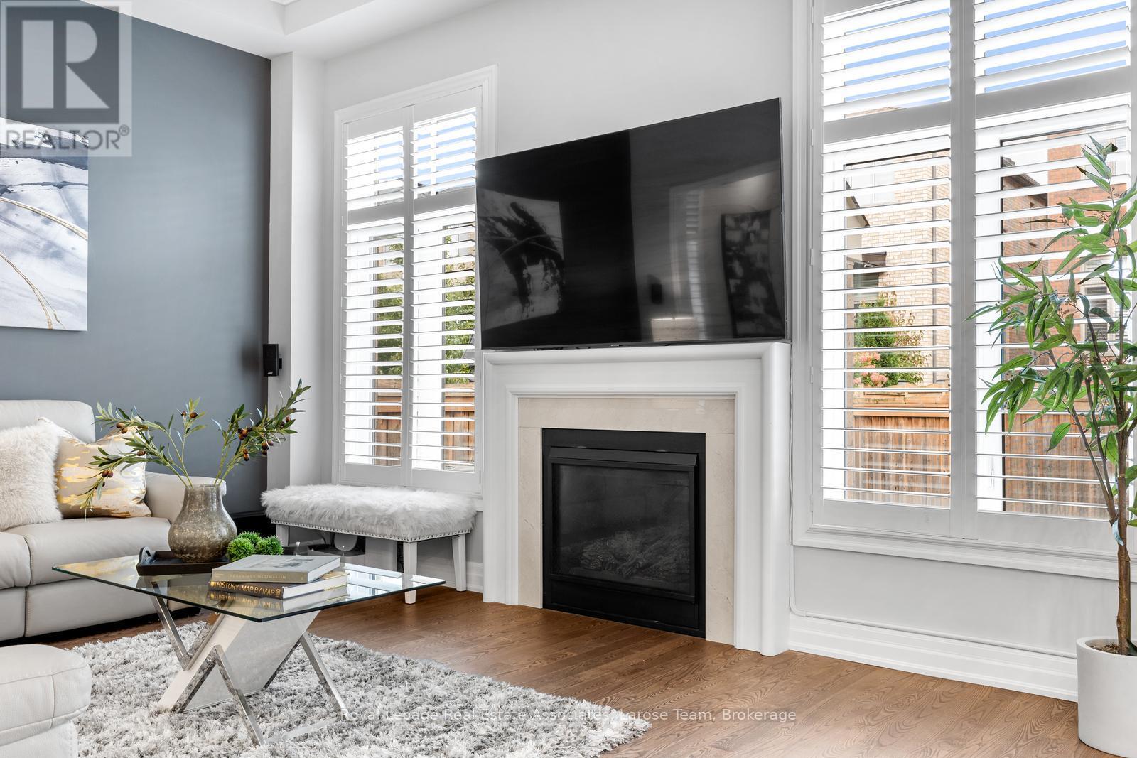 Main & 2nd Flr. - 26 Perdita Road, Brampton, Ontario  L6Y 6B3 - Photo 11 - W12637128