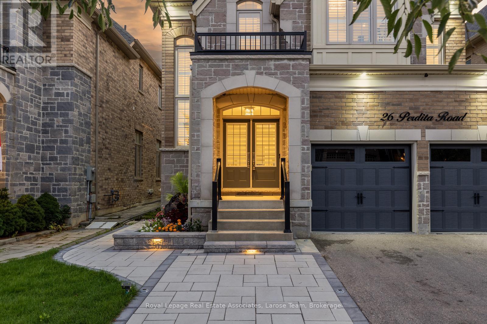 Main & 2nd Flr. - 26 Perdita Road, Brampton, Ontario  L6Y 6B3 - Photo 2 - W12637128