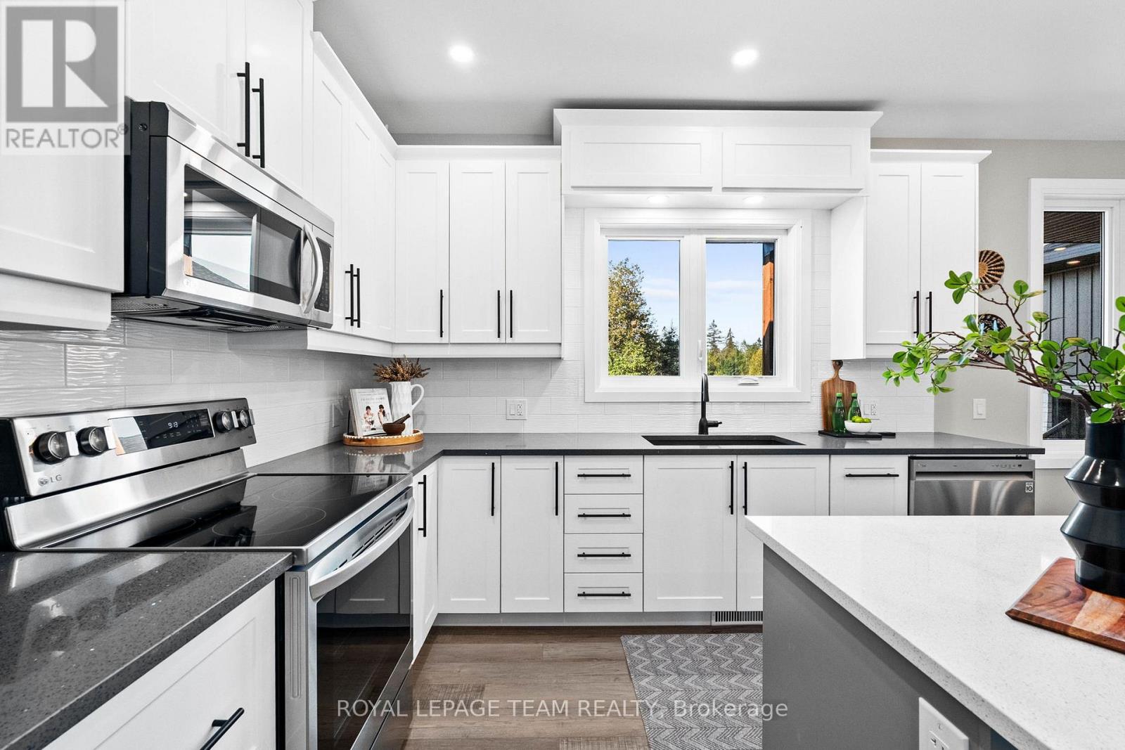 2850 Montague Boundary Road, Ottawa, Ontario  K7A 4S7 - Photo 11 - X12419185