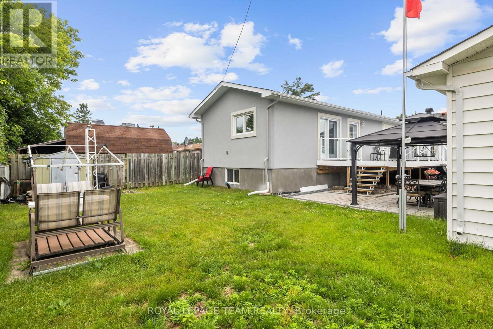 1396 Maxime Street, Ottawa, Ontario  K1B 3L1 - Photo 22 - X12487922