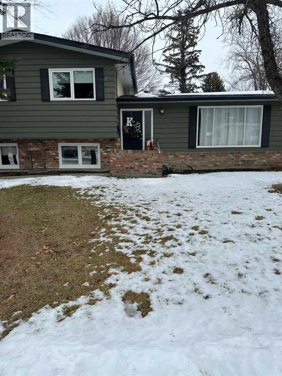 417 Normandy Road S, Lethbridge, Alberta