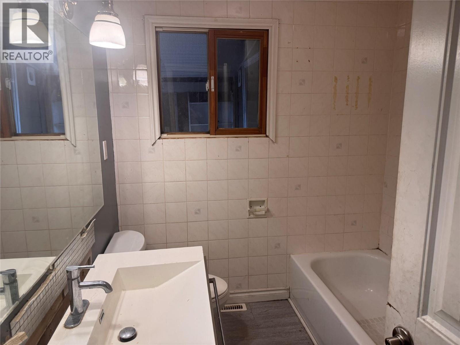 1901 109 Avenue, Dawson Creek, British Columbia  V1G 2V8 - Photo 10 - 10362981