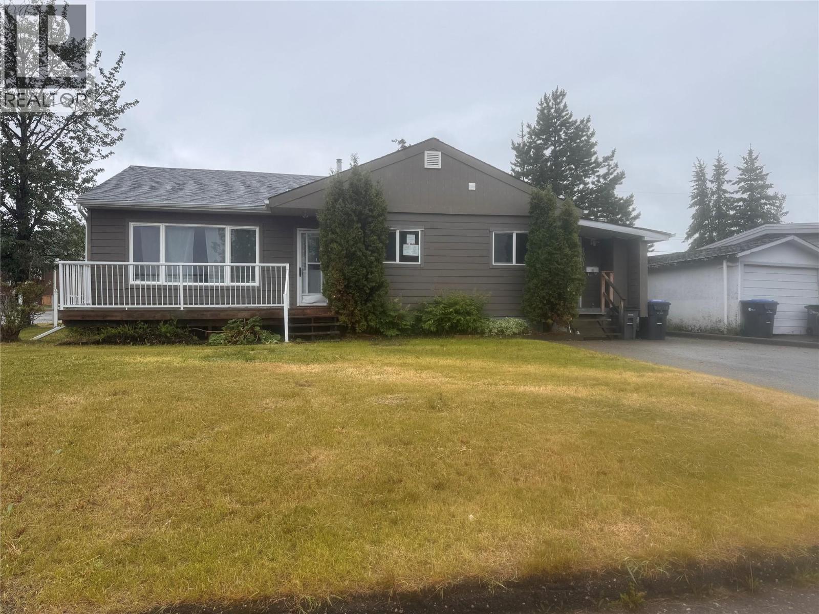 1901 109 Avenue, Dawson Creek, British Columbia