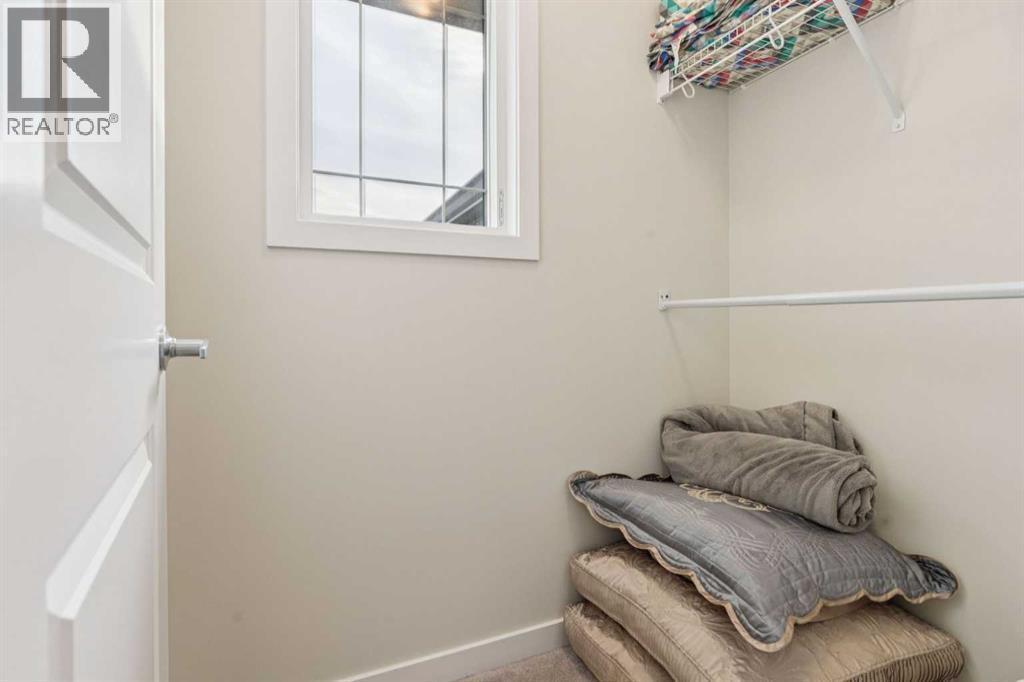 71 Mount Rae Heights, Okotoks, Alberta  T1S 0N7 - Photo 25 - A2272260