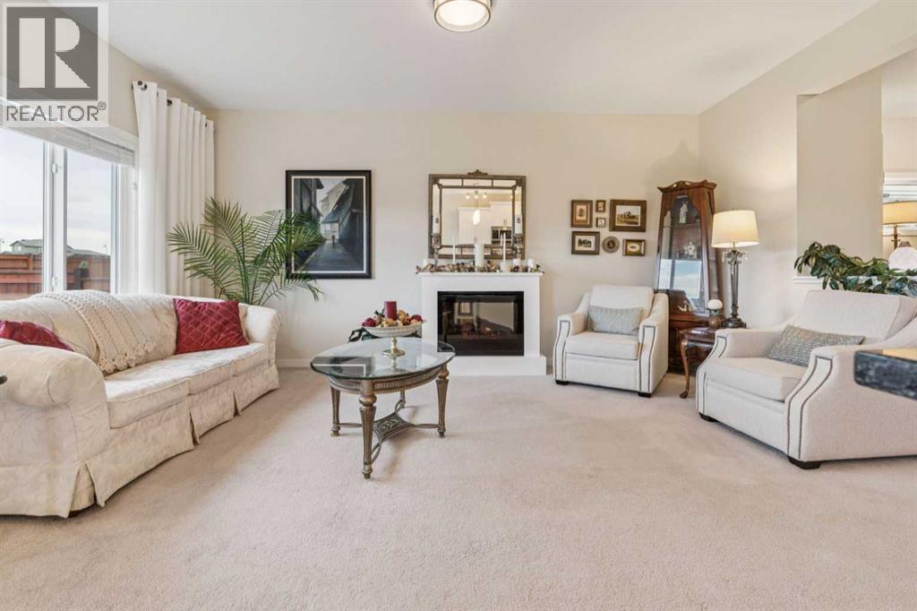 71 Mount Rae Heights, Okotoks, Alberta  T1S 0N7 - Photo 8 - A2272260