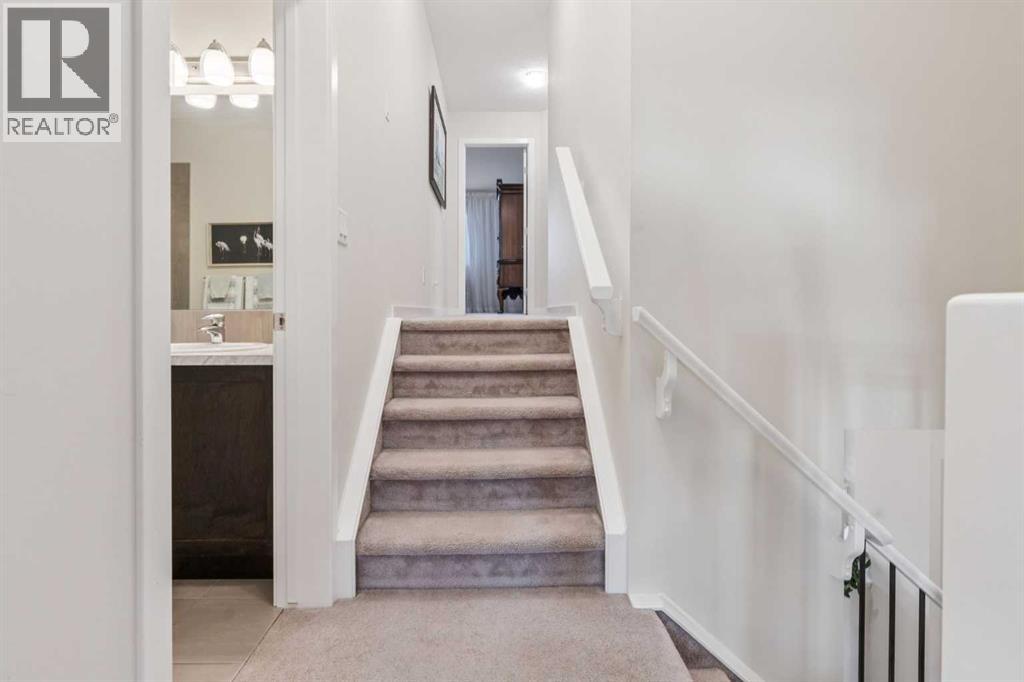 71 Mount Rae Heights, Okotoks, Alberta  T1S 0N7 - Photo 17 - A2272260