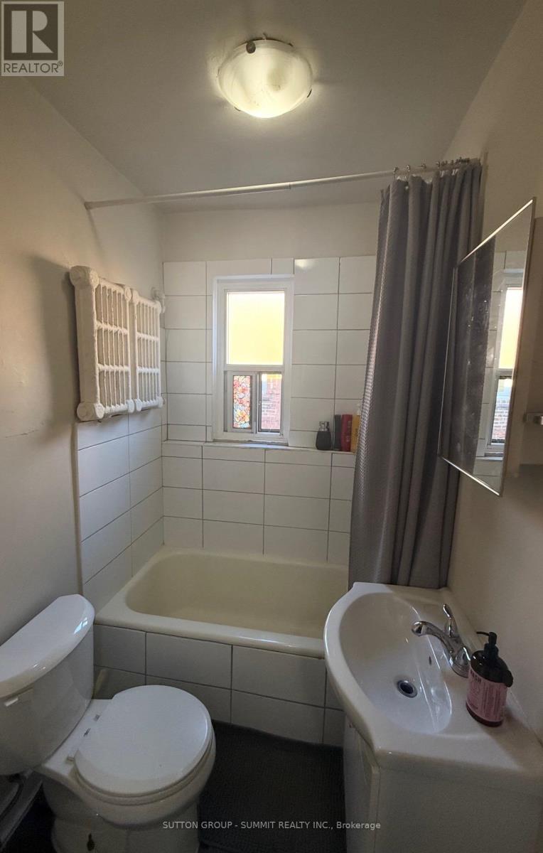 404 - 98 Vaughan Road, Toronto, Ontario  M6C 2M1 - Photo 5 - C12636716