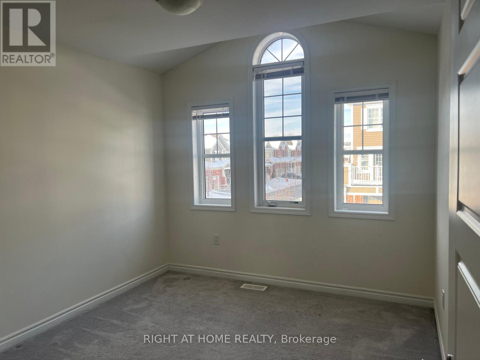 85 - 143 Ridge Road S, Cambridge, Ontario  N3E 0C4 - Photo 24 - X12637096