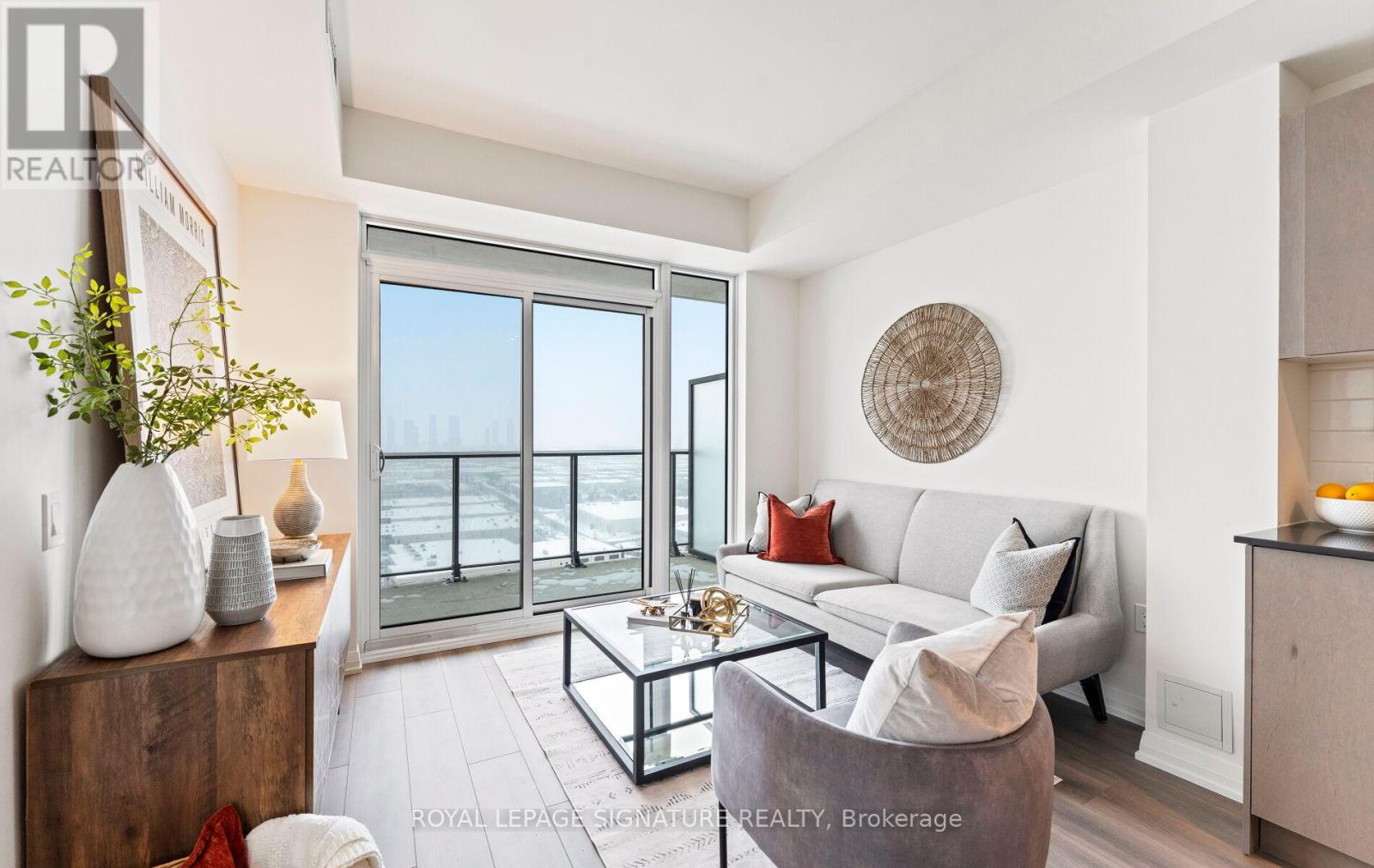 1922 - 8960 Jane Street, Vaughan, Ontario  L4K 2M9 - Photo 11 - N12637020