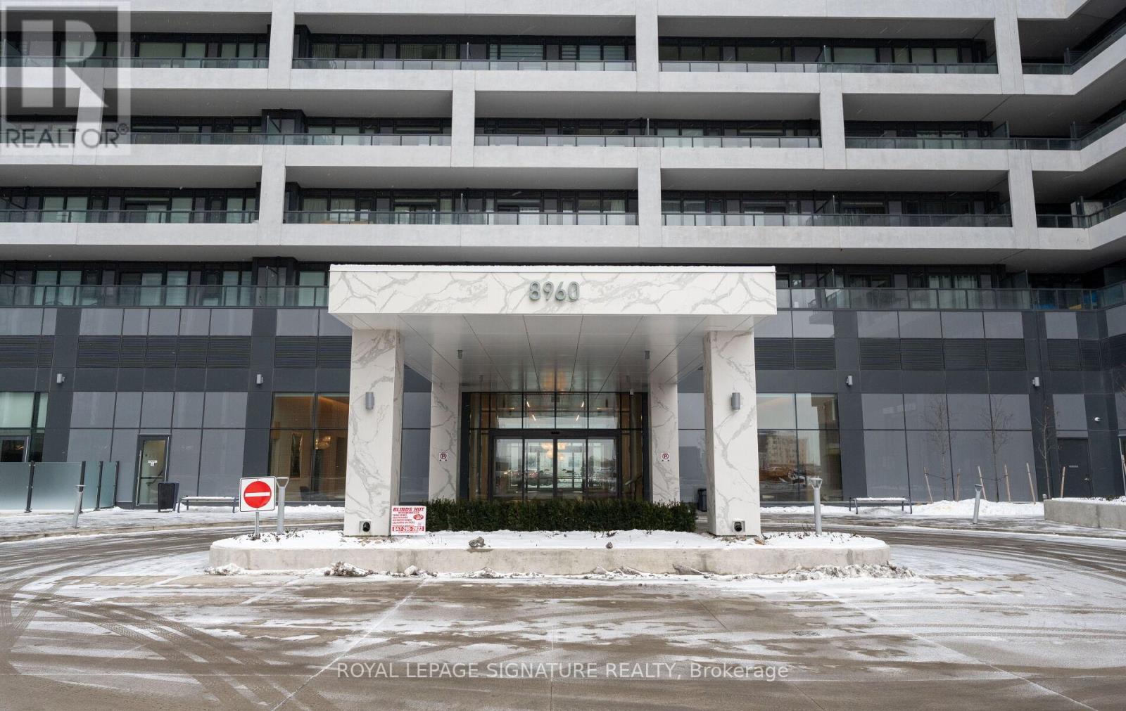 1922 - 8960 JANE STREET, Vaughan, Ontario