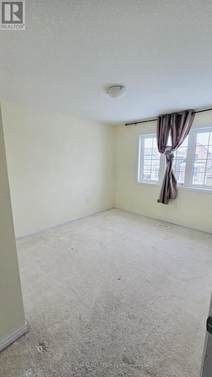 96 Warner Lane, Brantford, Ontario  N3T 0J3 - Photo 18 - X12457497