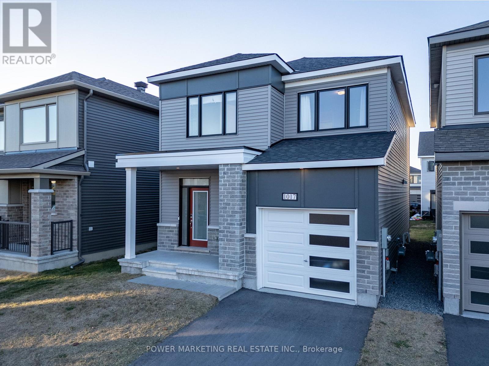 1017 Curraglass Walk, Ottawa, Ontario  K2S 3A6 - Photo 2 - X12637130