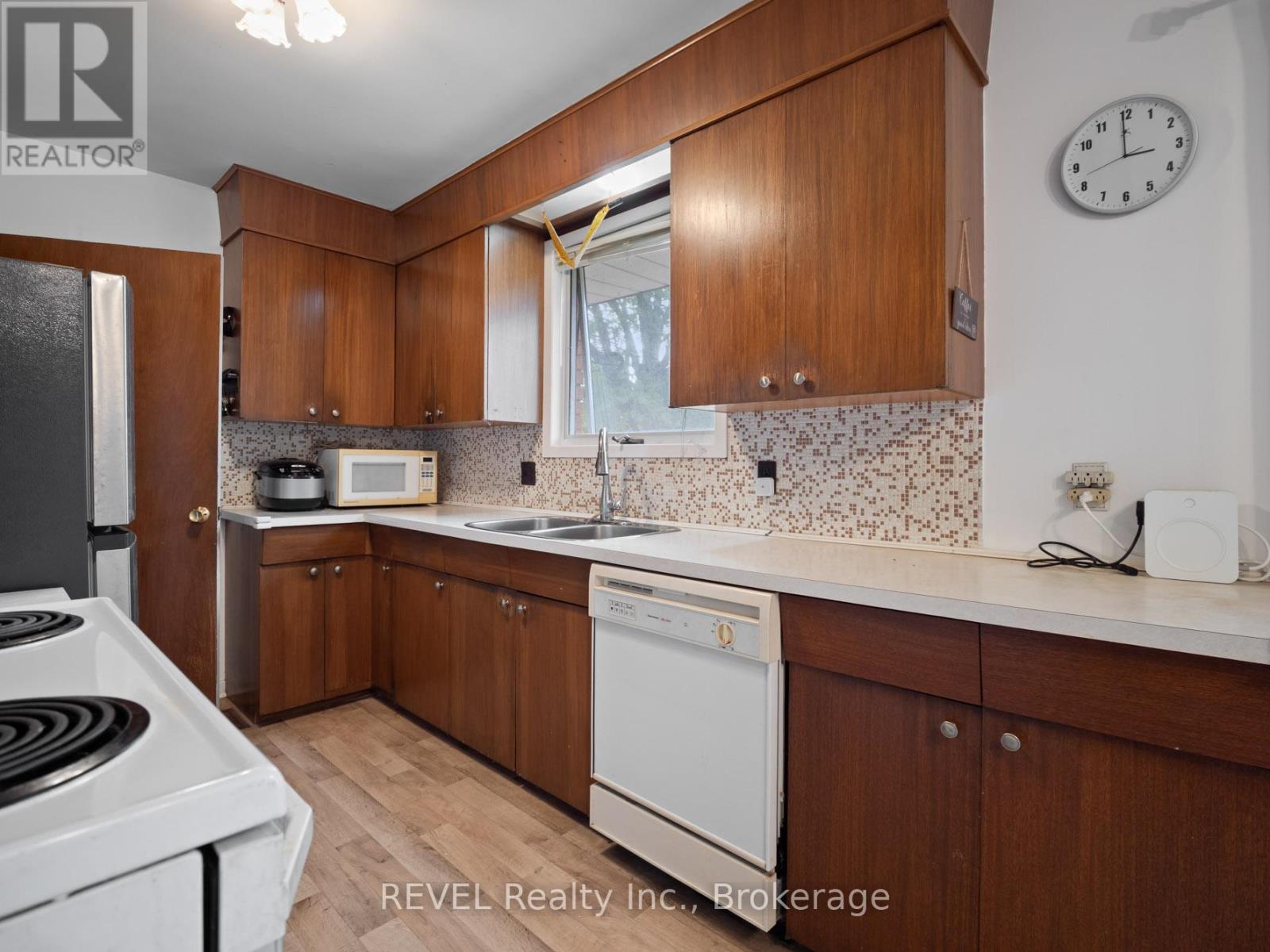 95 Windward Street, St. Catharines, Ontario  L2M 4C4 - Photo 10 - X12637264