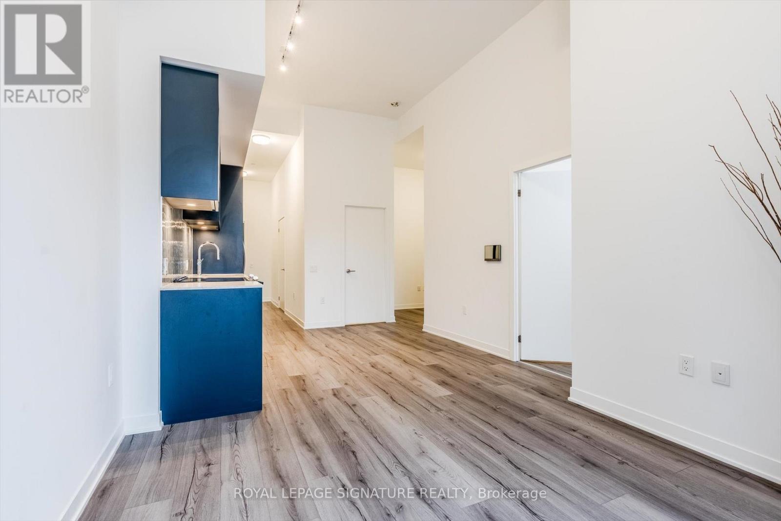 132 - 395 Dundas Street W, Oakville, Ontario  L6M 5R8 - Photo 10 - W12617026