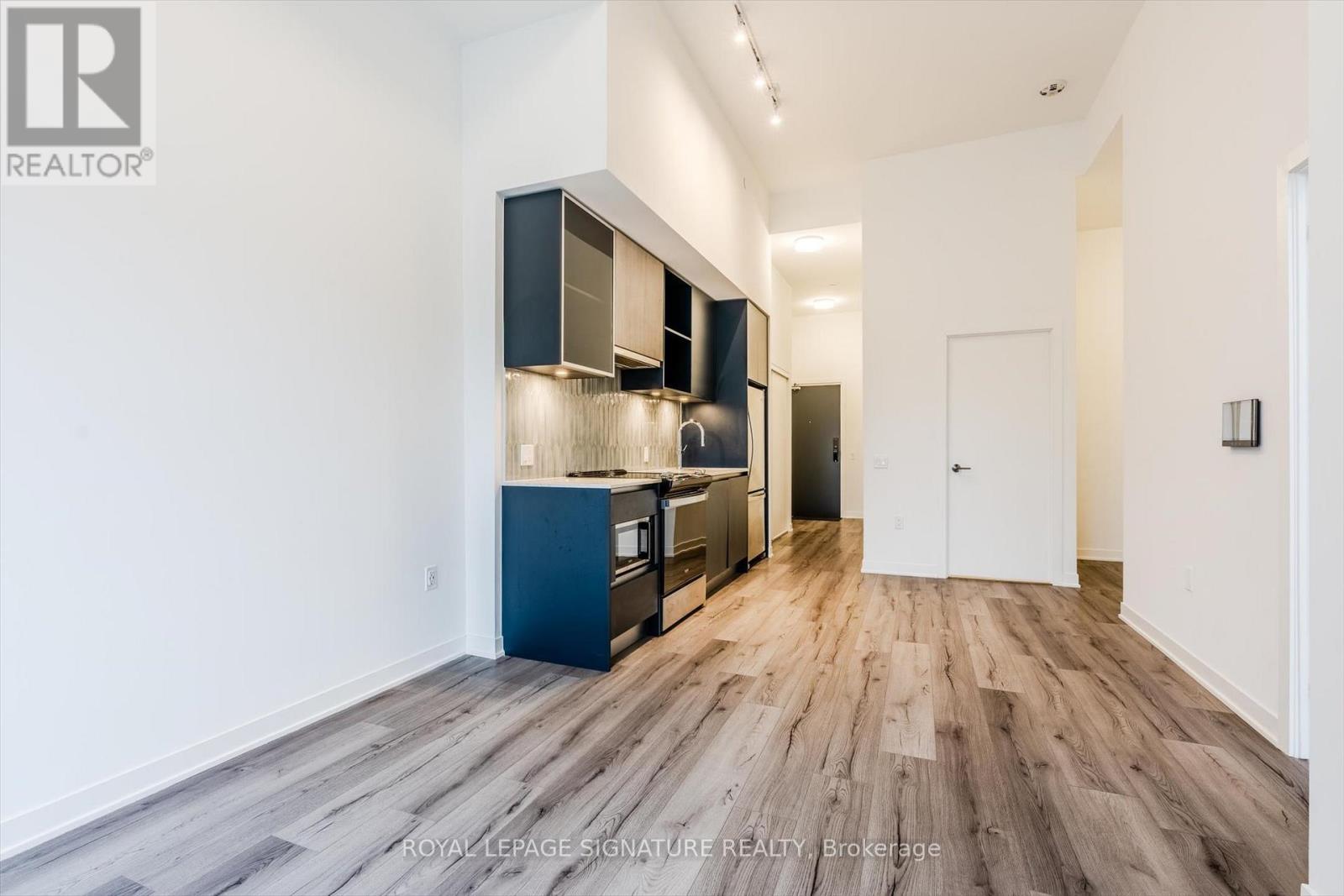 132 - 395 Dundas Street W, Oakville, Ontario  L6M 5R8 - Photo 9 - W12617026