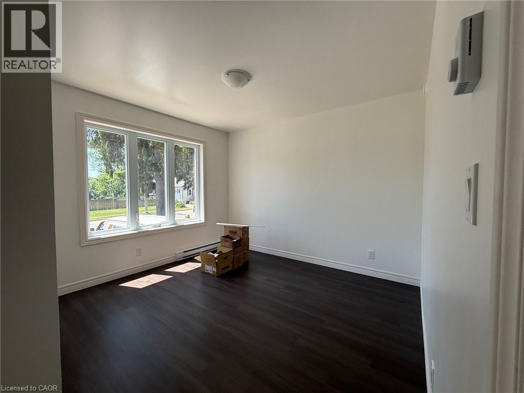 243 Grove Street Unit# E, Simcoe, Ontario  N3Y 1K8 - Photo 4 - 40793896