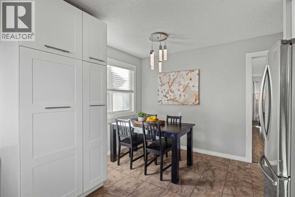 17 Welch Crescent, Okotoks, Alberta  T1S 1H2 - Photo 18 - A2274866