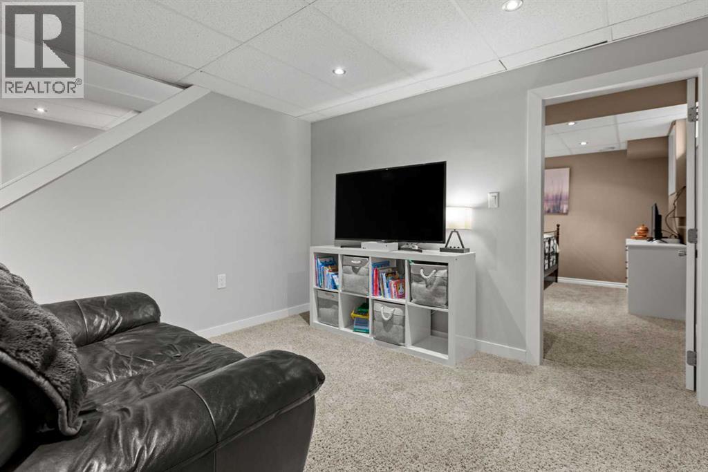 17 Welch Crescent, Okotoks, Alberta  T1S 1H2 - Photo 28 - A2274866