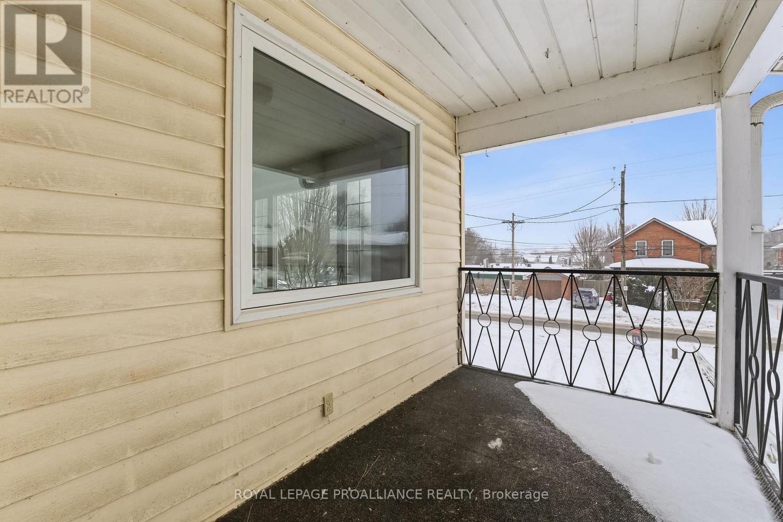 B - 32 James Street W, Cobourg, Ontario  K9A 2J9 - Photo 11 - X12636652