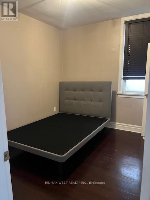 2nd Fl - 247 Lansdowne Avenue, Toronto, Ontario  M6K 2W2 - Photo 2 - C12637136