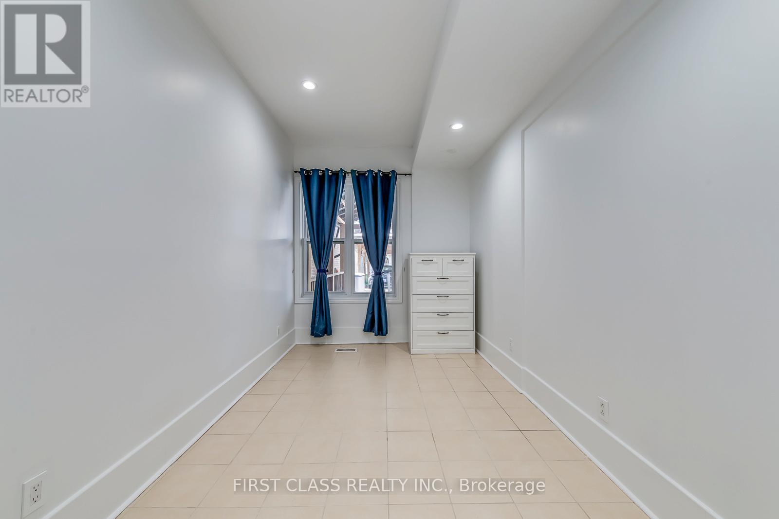 Main Floor - 392 Parliament Street, Toronto, Ontario  M5A 2Z7 - Photo 21 - C12637142