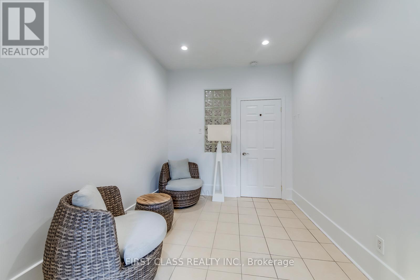 Main Floor - 392 Parliament Street, Toronto, Ontario  M5A 2Z7 - Photo 22 - C12637142