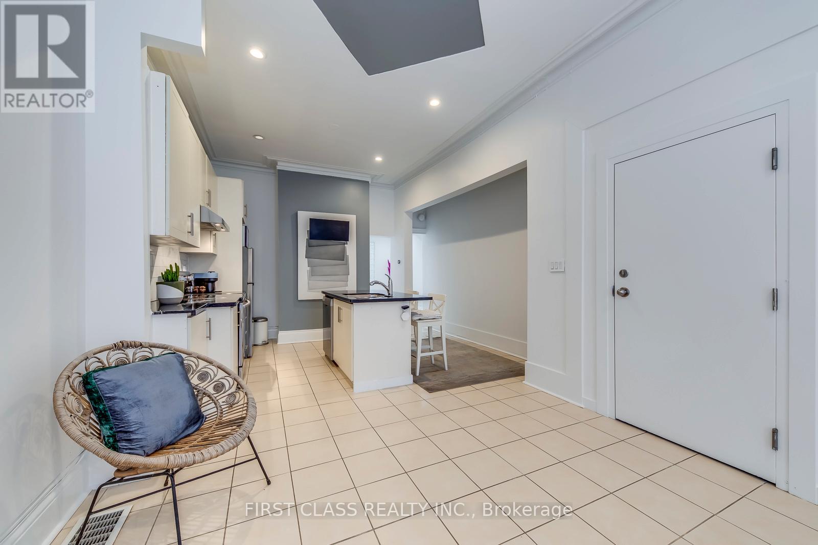 Main Floor - 392 Parliament Street, Toronto, Ontario  M5A 2Z7 - Photo 26 - C12637142