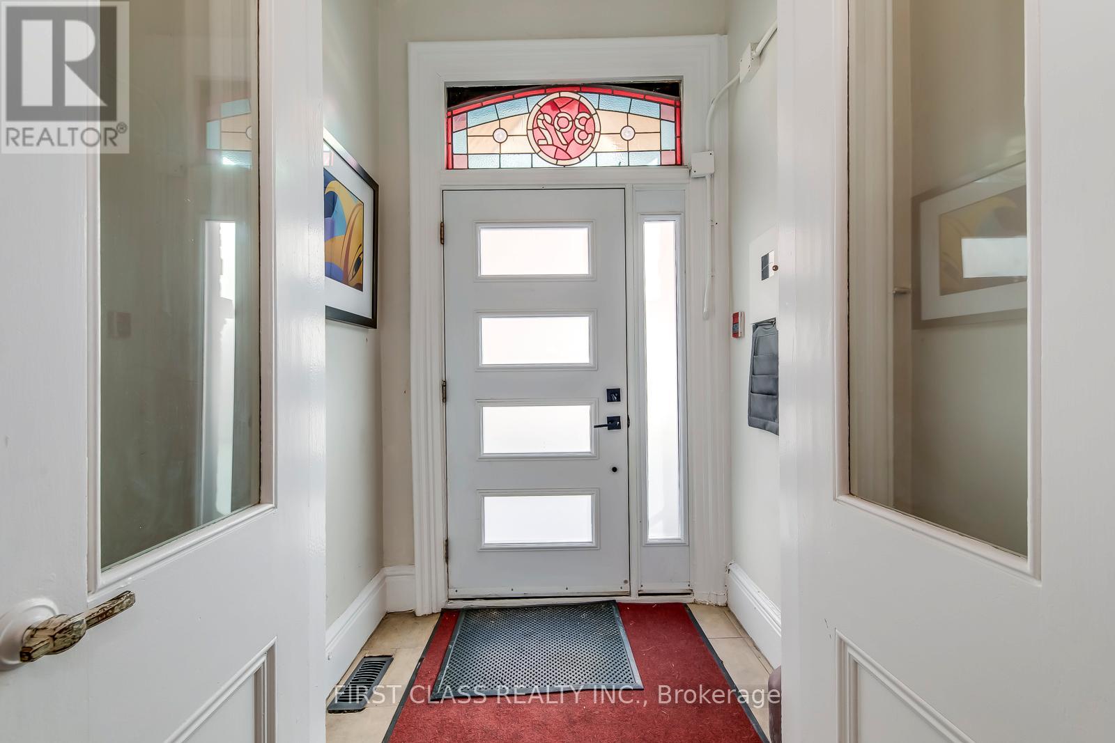 Main Floor - 392 Parliament Street, Toronto, Ontario  M5A 2Z7 - Photo 3 - C12637142