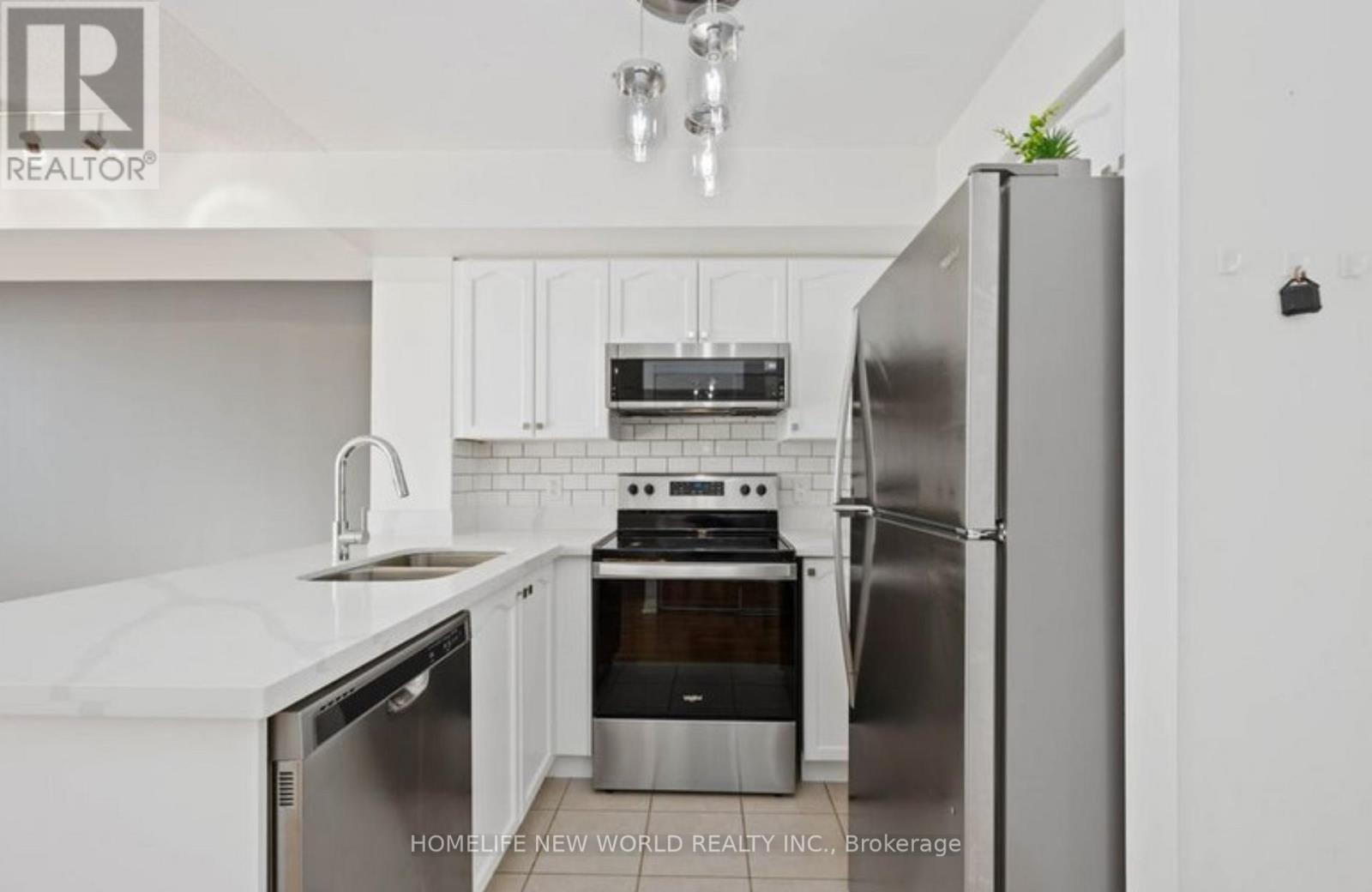 611 - 18 Valley Woods Road, Toronto, Ontario  M3A 0A1 - Photo 4 - C12637174