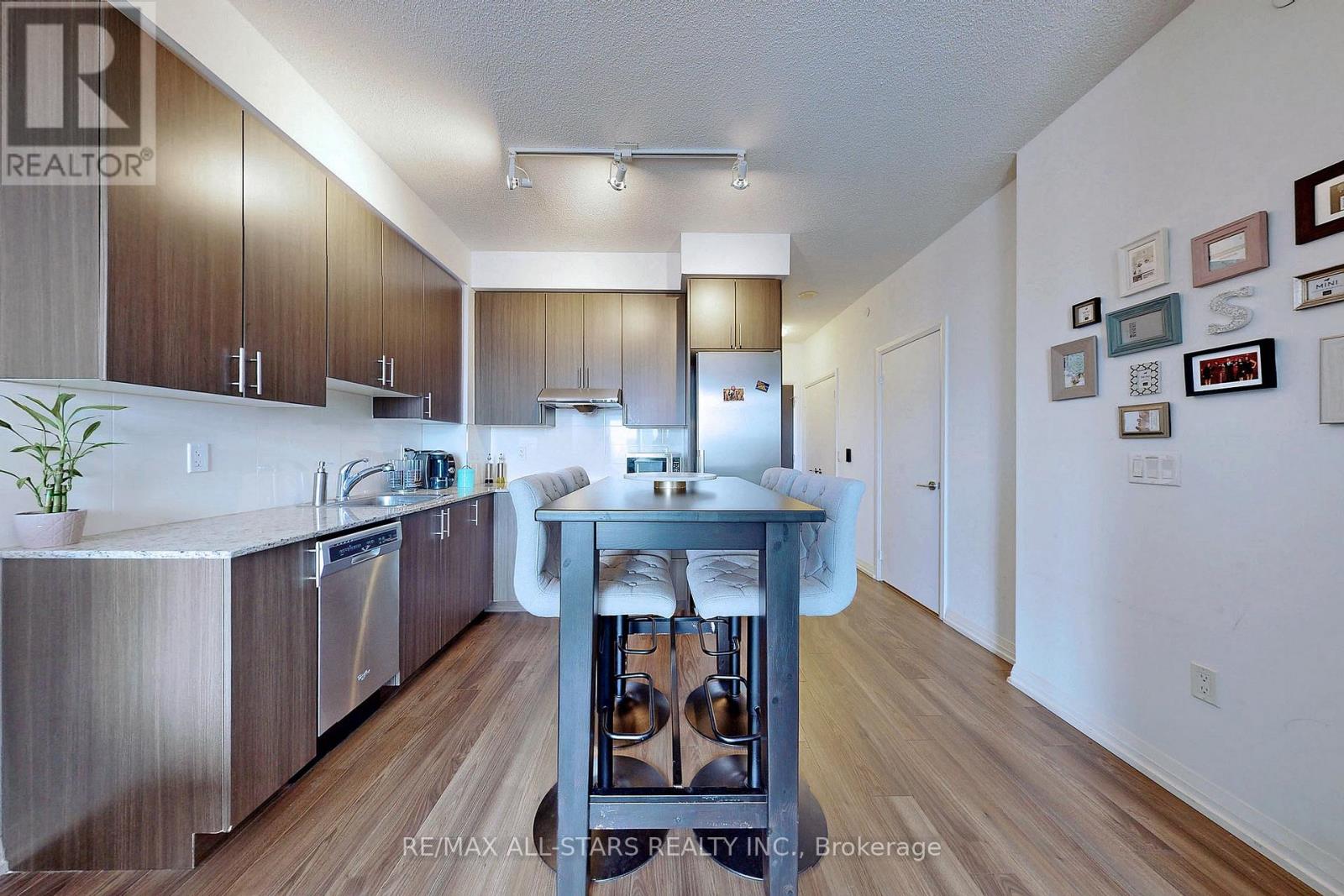 1709 - 55 Ann O'reilly Road, Toronto, Ontario  M2J 0E1 - Photo 10 - C12637190