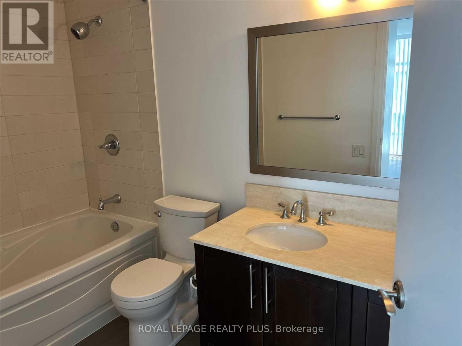 3708 - 2191 Yonge Street, Toronto, Ontario  M4S 3H8 - Photo 6 - C12637240