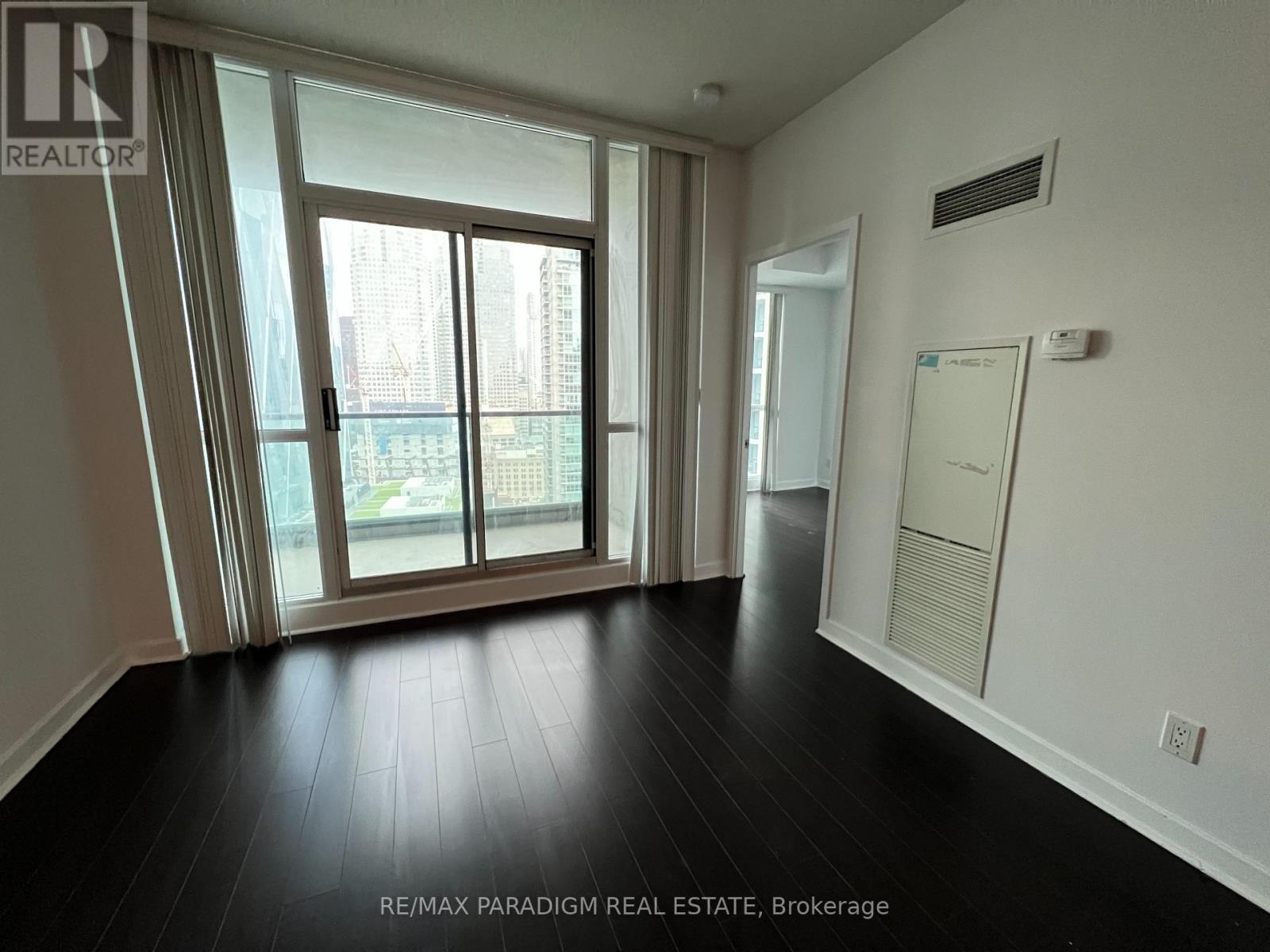 1201 - 12 Yonge Street, Toronto, Ontario  M5E 1Z9 - Photo 10 - C12637266