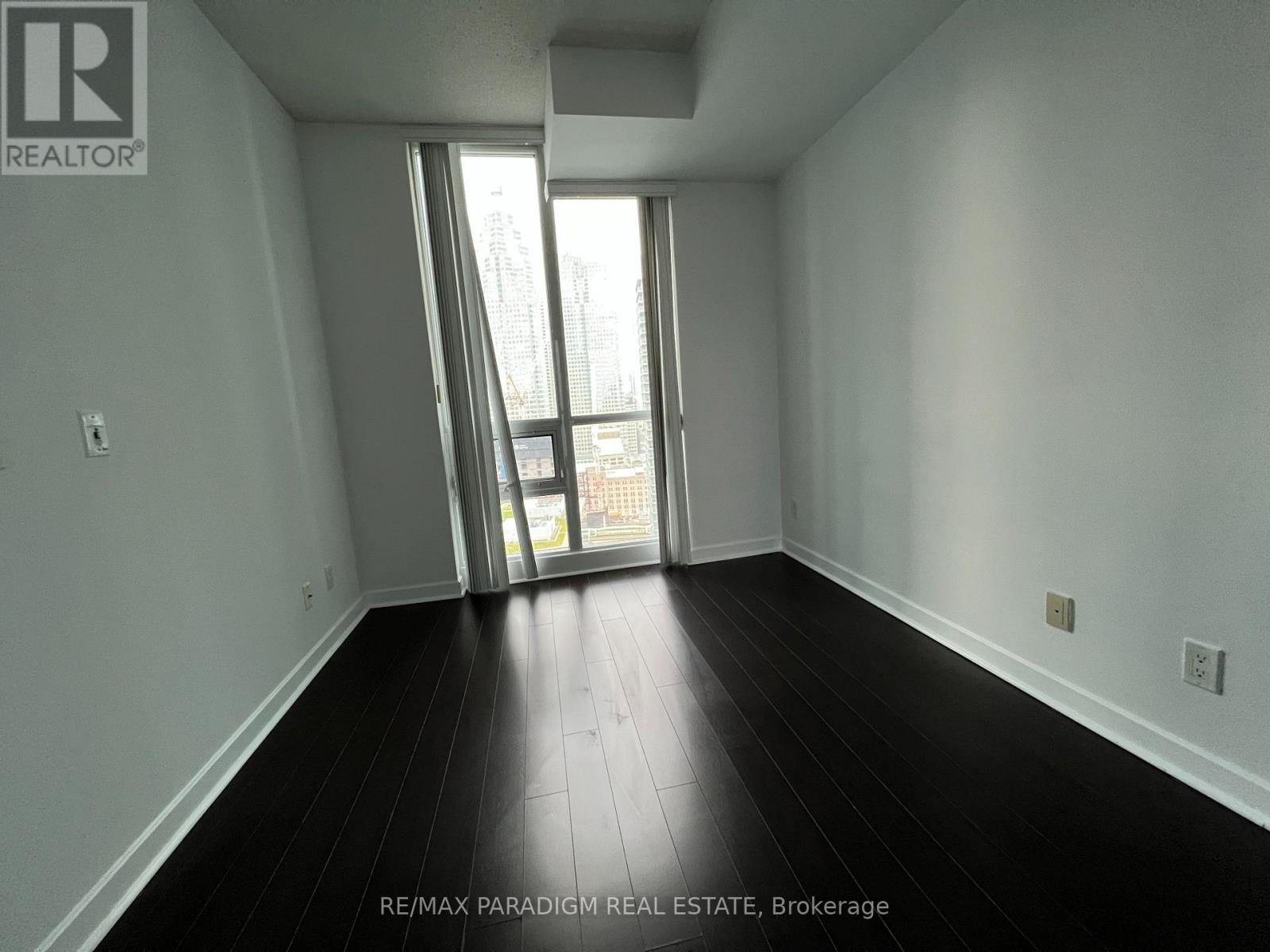 1201 - 12 Yonge Street, Toronto, Ontario  M5E 1Z9 - Photo 12 - C12637266