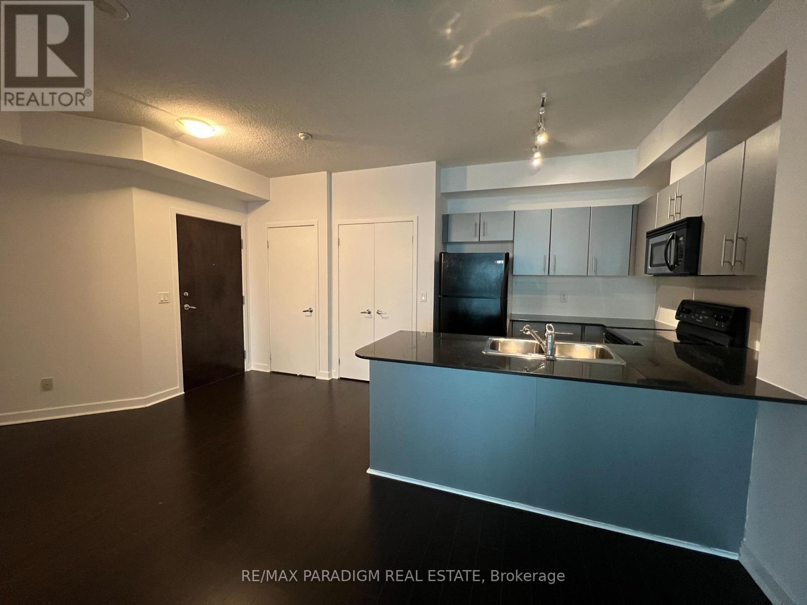 1201 - 12 Yonge Street, Toronto, Ontario  M5E 1Z9 - Photo 5 - C12637266