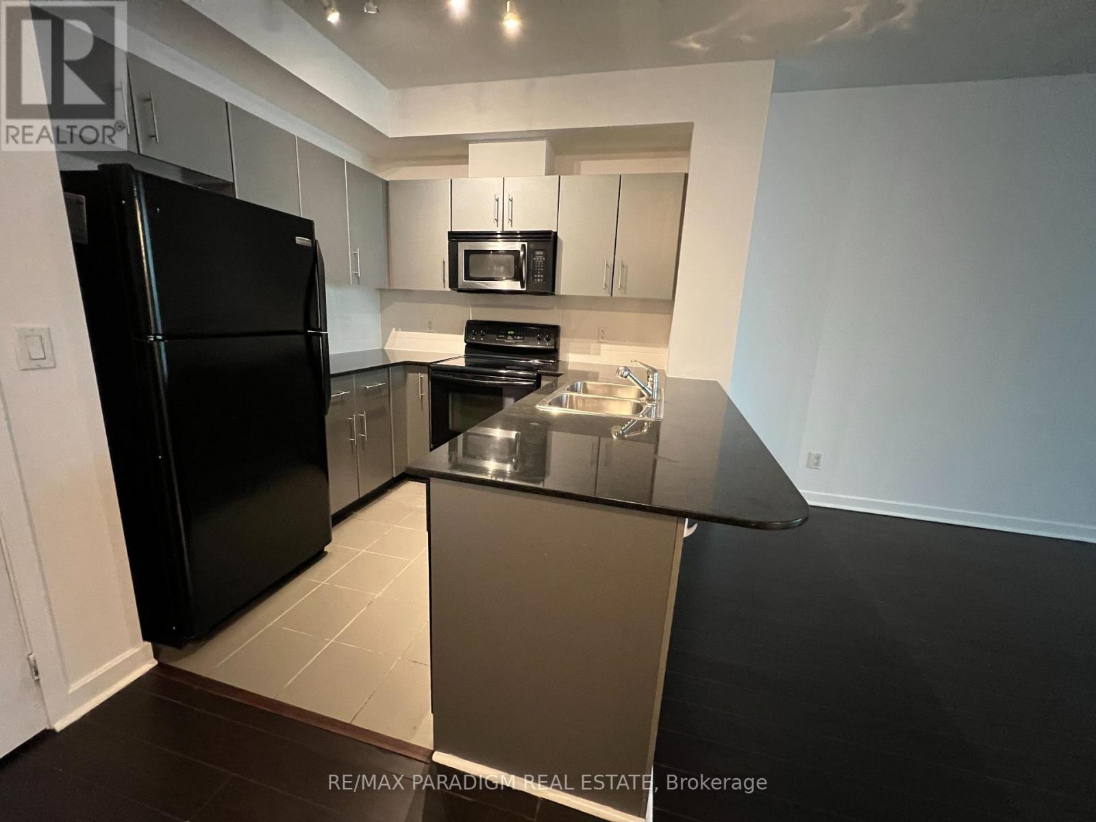 1201 - 12 Yonge Street, Toronto, Ontario  M5E 1Z9 - Photo 8 - C12637266