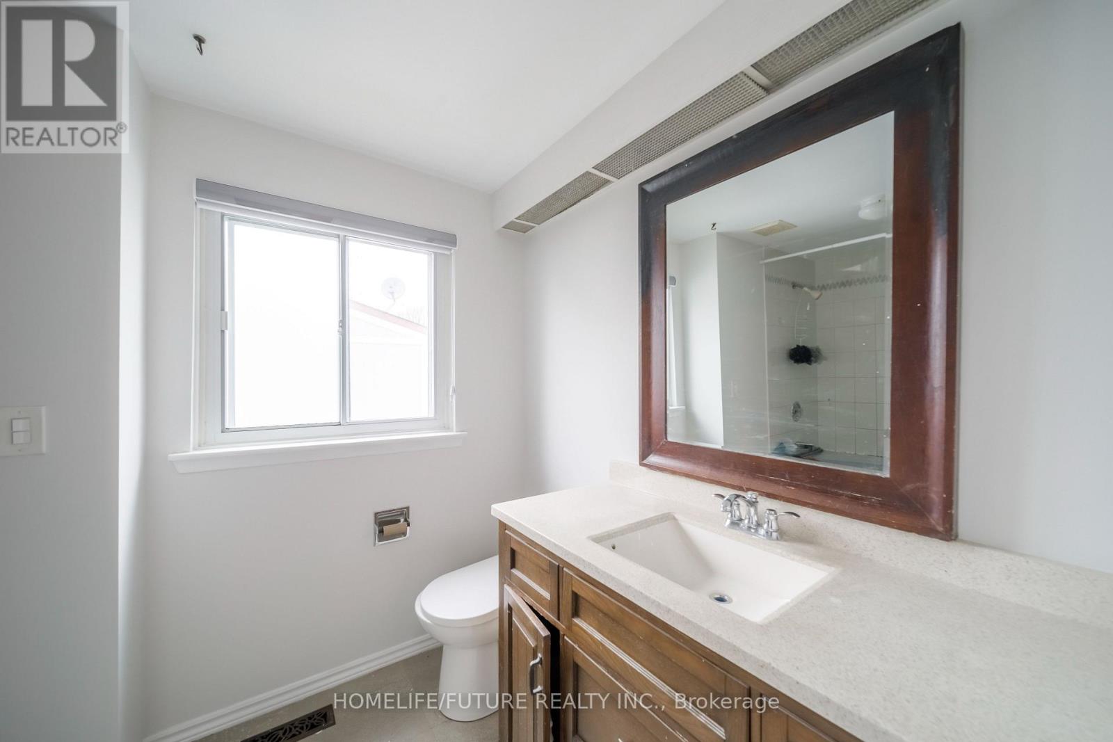 8 Coltman Crescent, Toronto, Ontario  M1B 2A2 - Photo 14 - E12637148