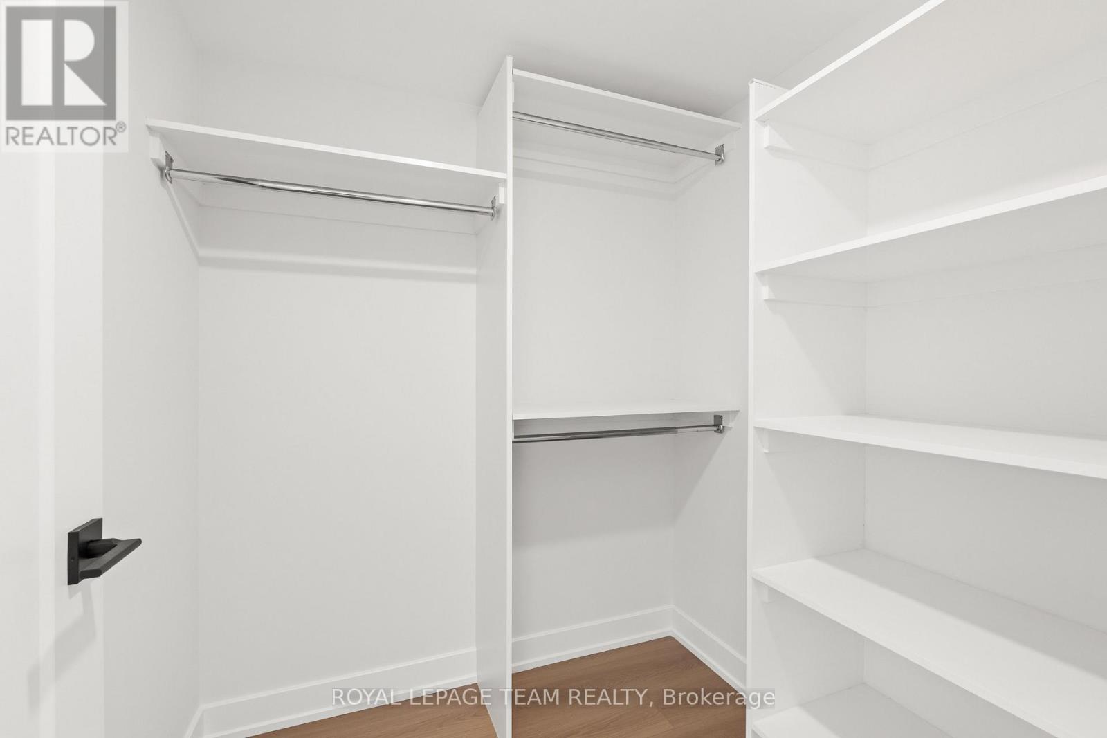 201-203 Teskey Street, Mississippi Mills, Ontario  K0A 1A0 - Photo 13 - X12415585