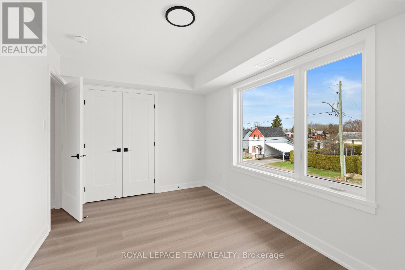 201-203 Teskey Street, Mississippi Mills, Ontario  K0A 1A0 - Photo 15 - X12415585