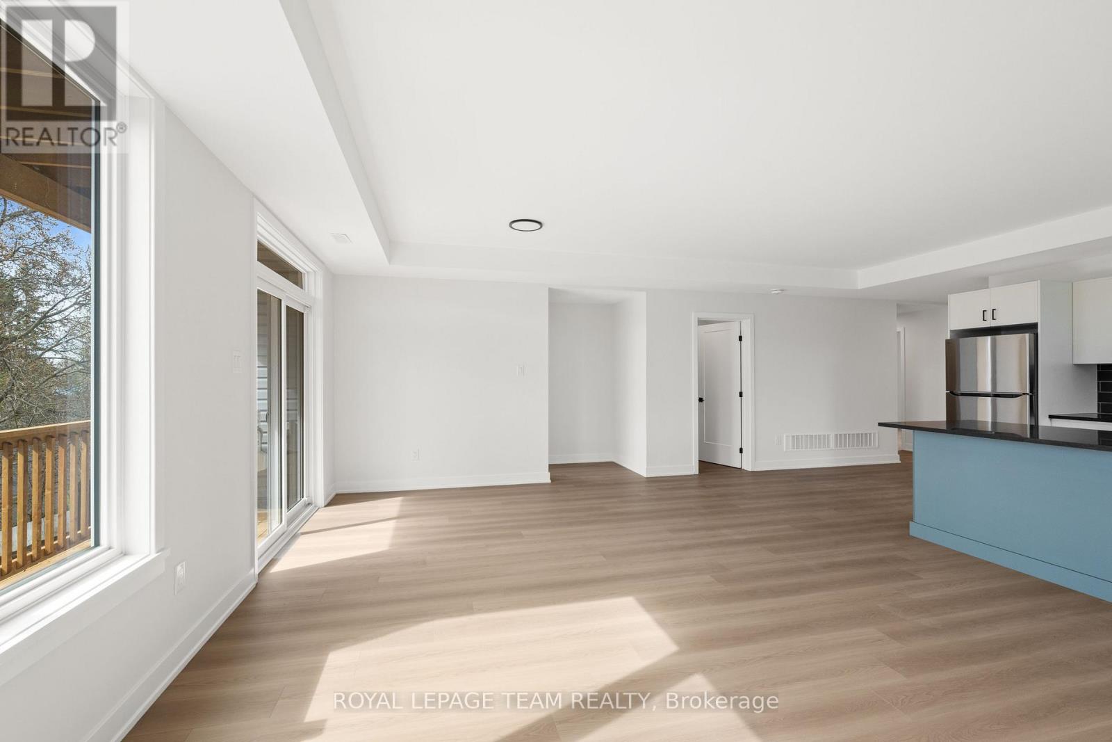 201-203 Teskey Street, Mississippi Mills, Ontario  K0A 1A0 - Photo 24 - X12415585